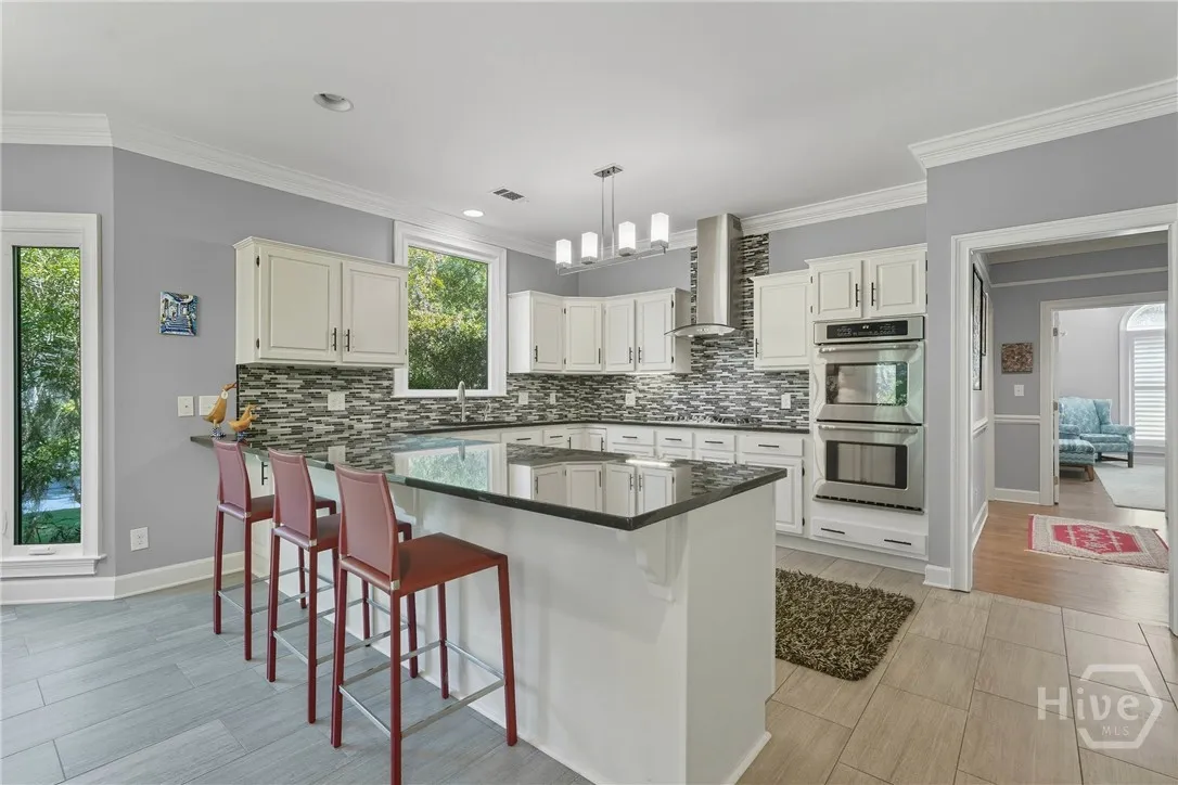 Savannah, Georgia 31411, United States, 3 Bedrooms Bedrooms, ,4 BathroomsBathrooms,Residential,Active,223551