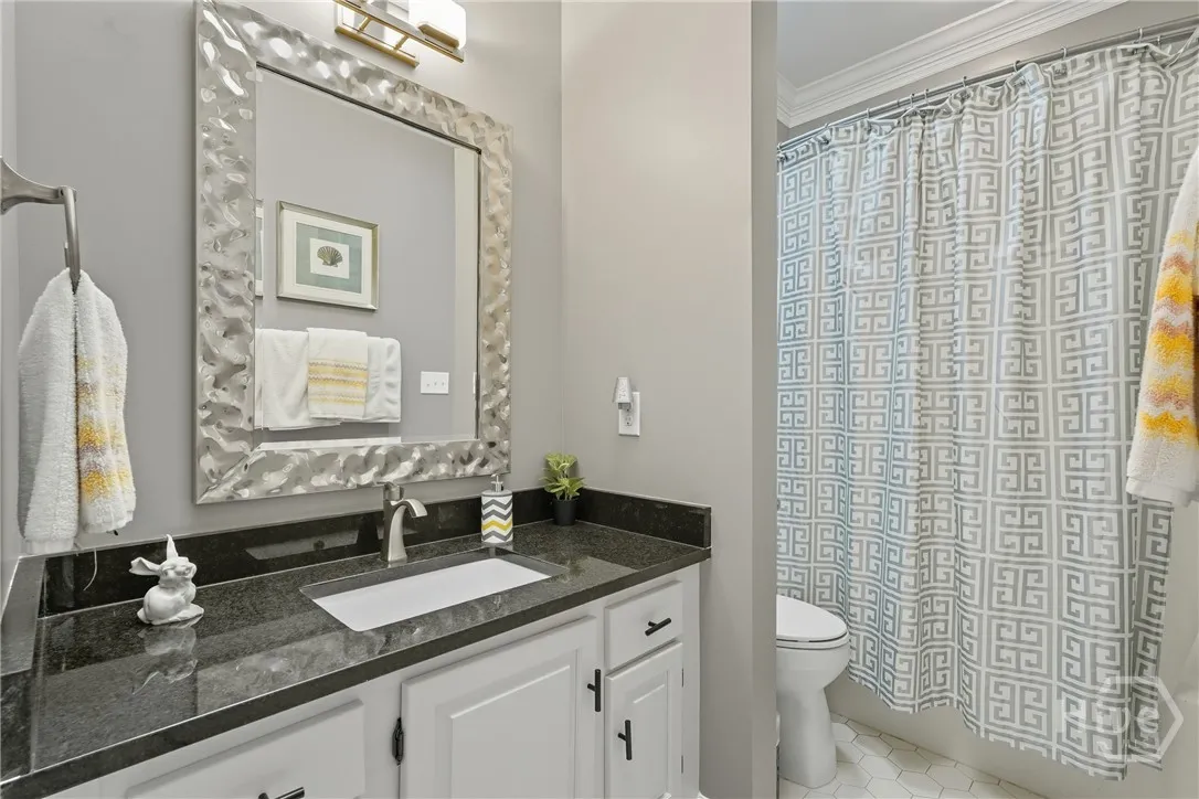 Savannah, Georgia 31411, United States, 3 Bedrooms Bedrooms, ,4 BathroomsBathrooms,Residential,Active,223551