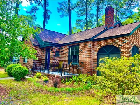 1901 E Anderson Street E, Savannah, GA 31404 - #: 329612