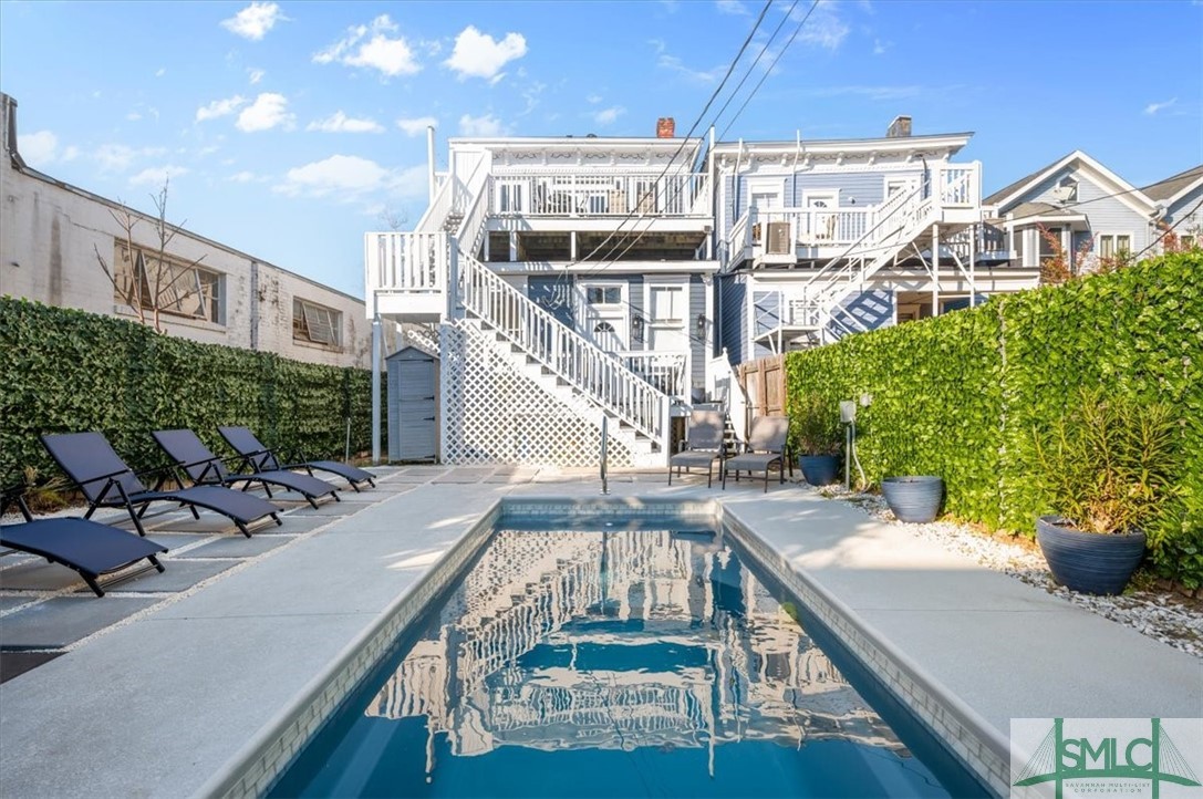 Savannah, Georgia 31401, United States, 5 Bedrooms Bedrooms, ,4 BathroomsBathrooms,Residential,Active,63863