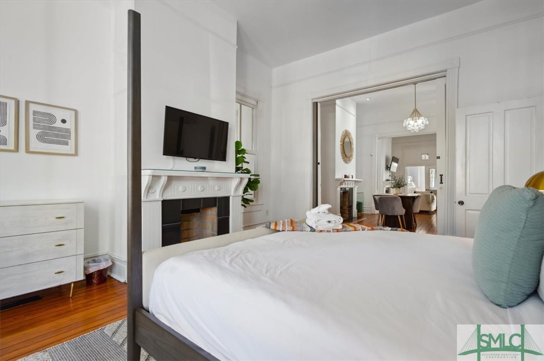 Savannah, Georgia 31401, United States, 5 Bedrooms Bedrooms, ,4 BathroomsBathrooms,Residential,Active,63863