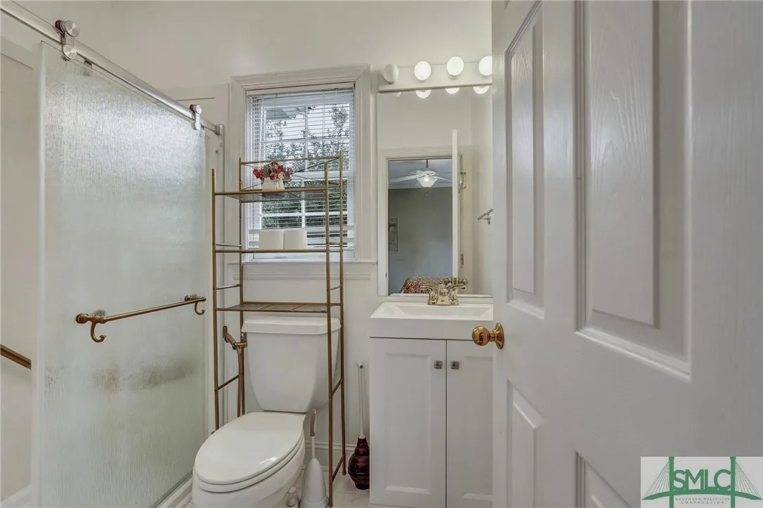 Savannah, Georgia 31411, United States, 4 Bedrooms Bedrooms, ,5 BathroomsBathrooms,Residential,Active,4345