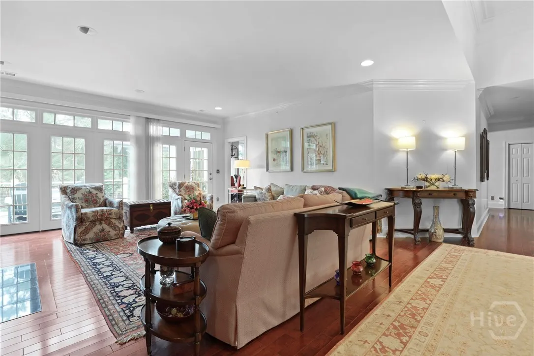 Savannah, Georgia 31411, United States, 4 Bedrooms Bedrooms, ,5 BathroomsBathrooms,Residential,Active,4345