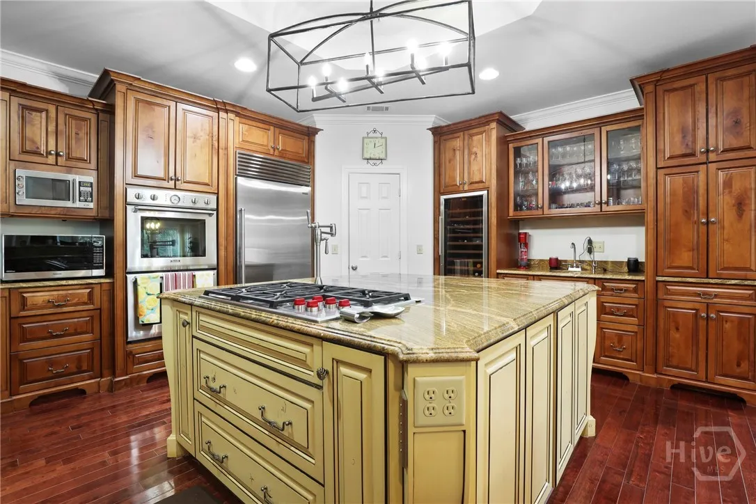 Savannah, Georgia 31411, United States, 4 Bedrooms Bedrooms, ,5 BathroomsBathrooms,Residential,Active,4345