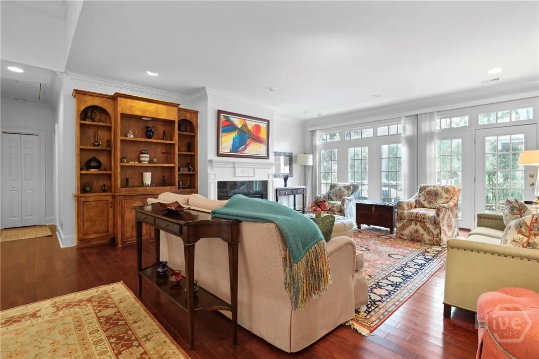 Savannah, Georgia 31411, United States, 4 Bedrooms Bedrooms, ,5 BathroomsBathrooms,Residential,Active,4345