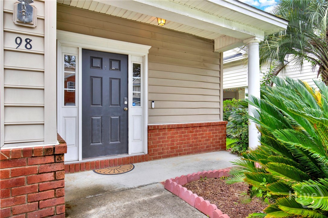 98 Peregrine Circle