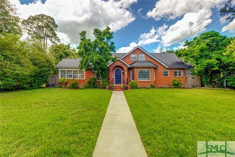 Single Family Residence in Savannah GA 330 Columbus Drive 3.jpg