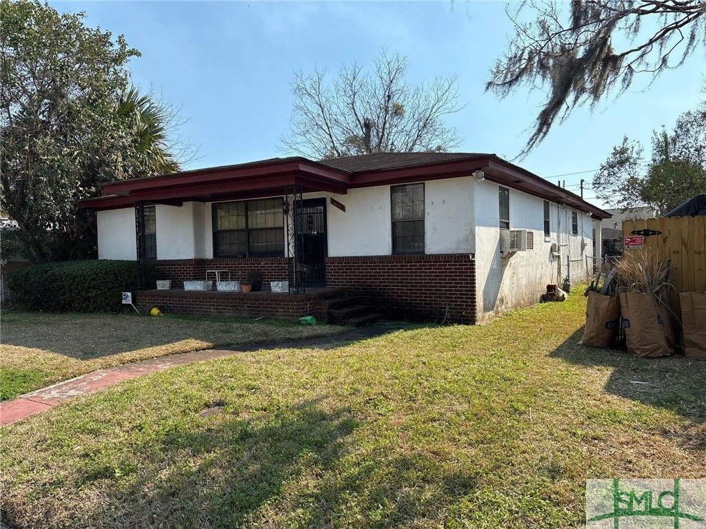 listing image 0