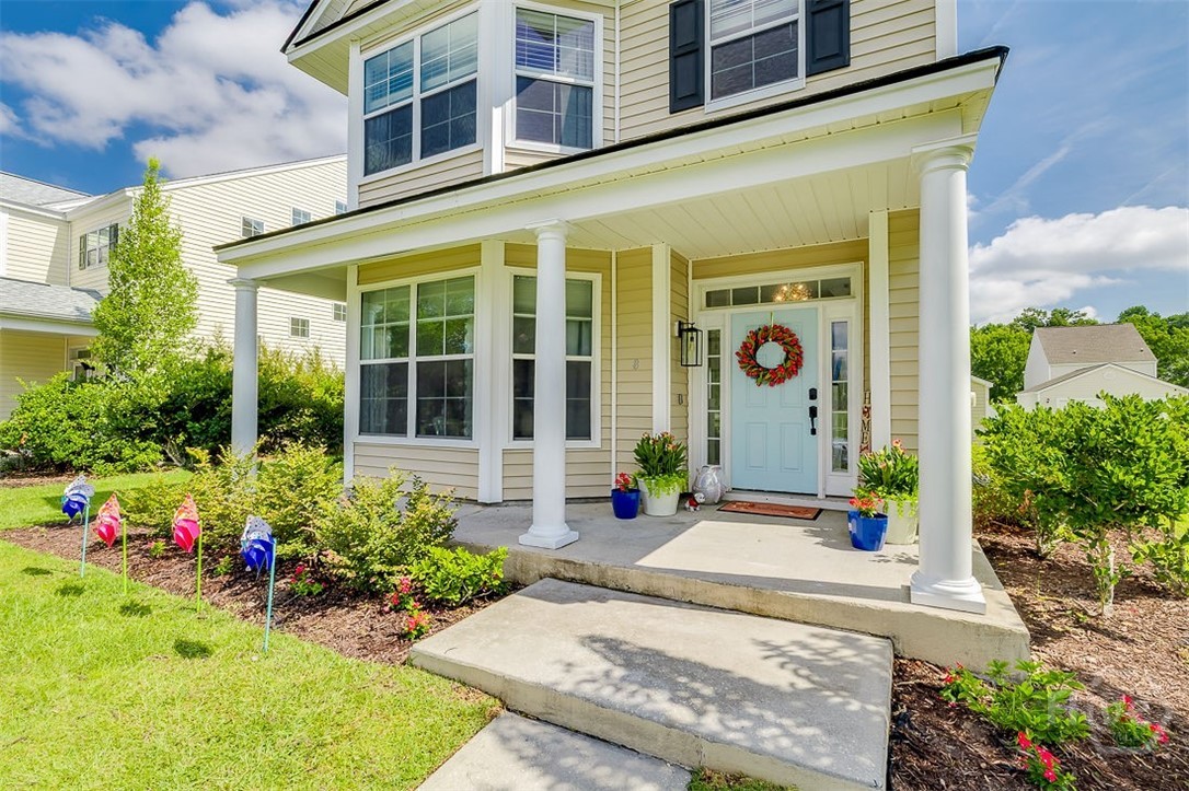 8 Bushwood Drive
