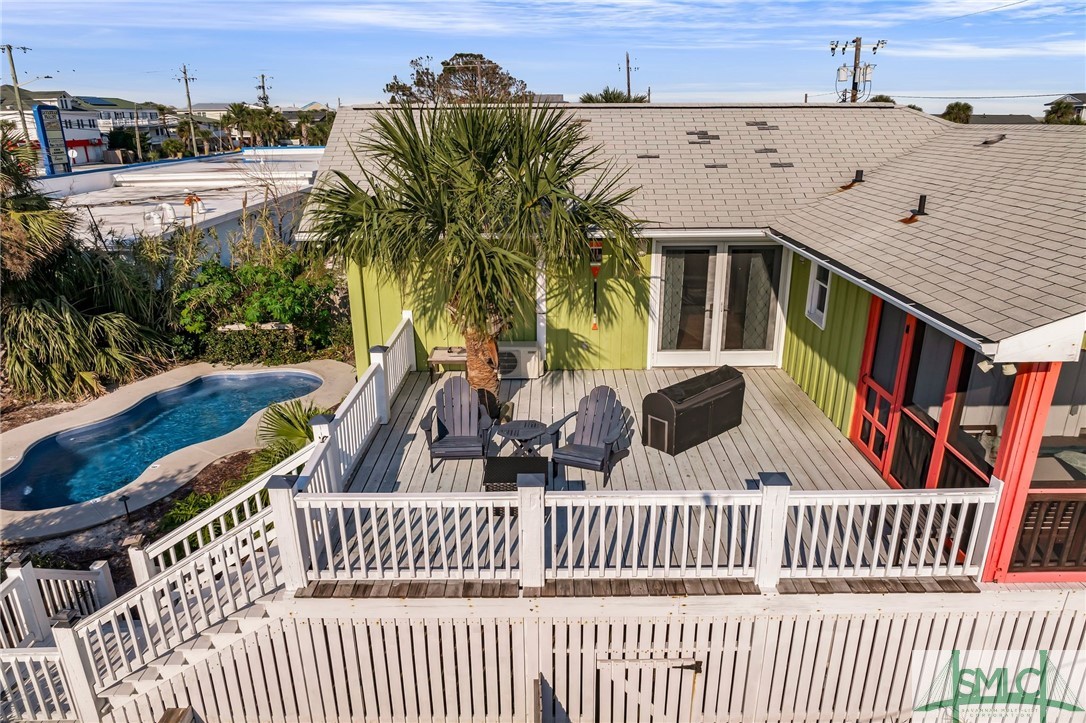 105 Lovell Avenue
