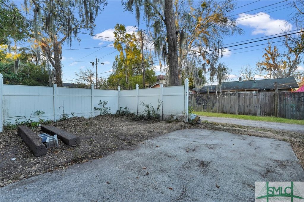 listing image 42