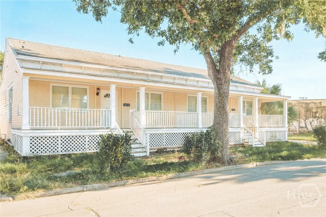 Savannah, Georgia 31401, United States, ,4 BathroomsBathrooms,Residential,Active,229605