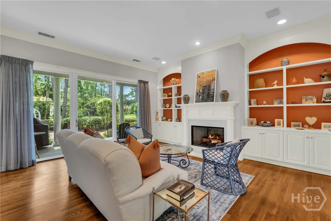 Savannah, Georgia 31411, United States, 4 Bedrooms Bedrooms, ,4 BathroomsBathrooms,Residential,Pending,186396