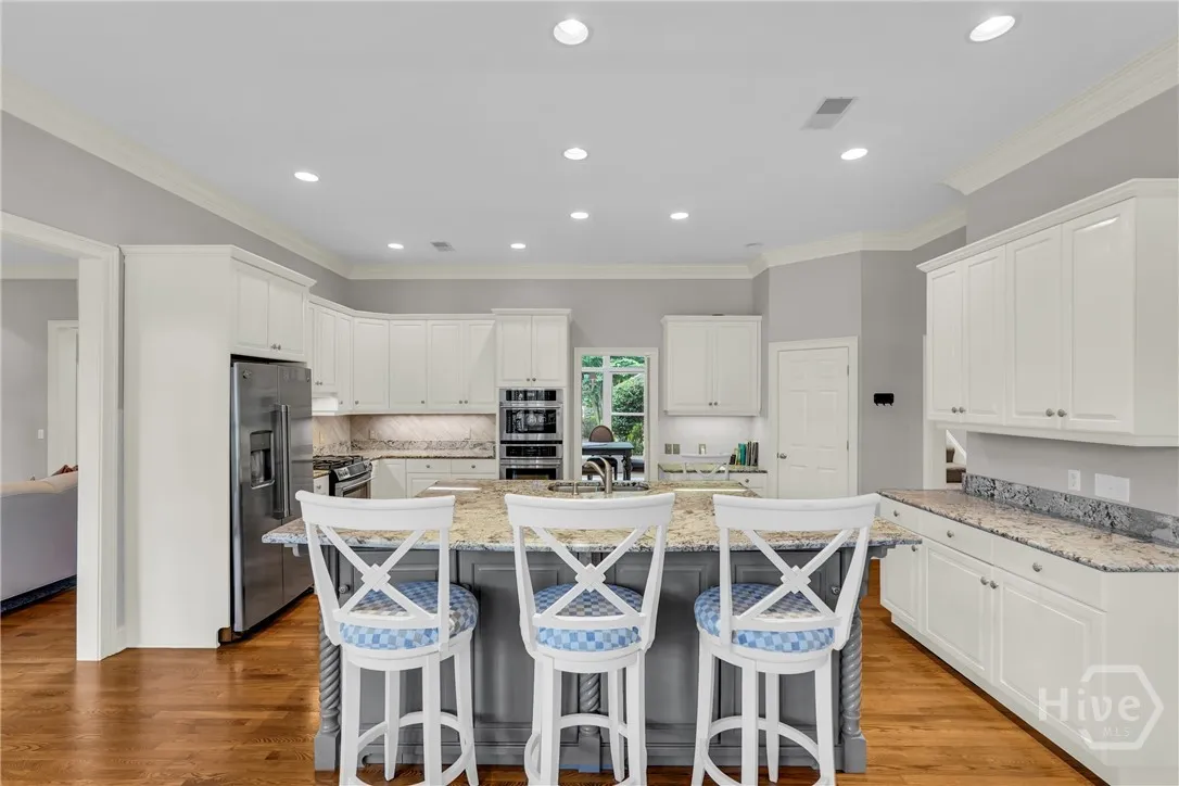 Savannah, Georgia 31411, United States, 4 Bedrooms Bedrooms, ,4 BathroomsBathrooms,Residential,Pending,186396