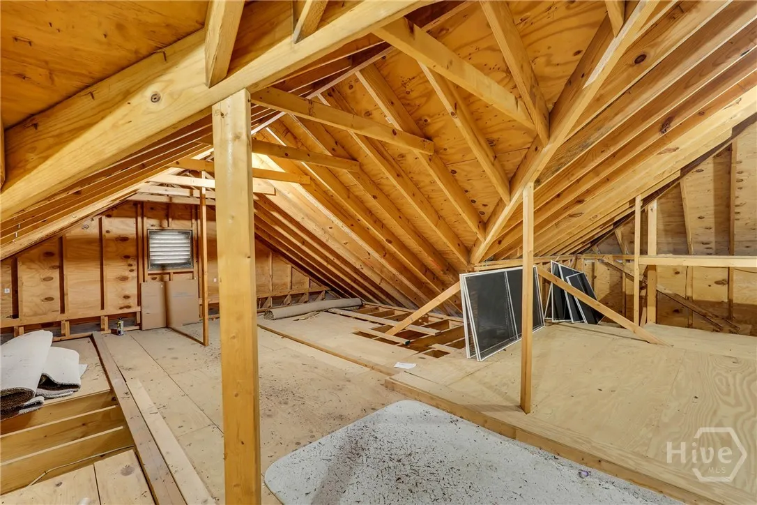 Savannah, Georgia 31411, United States, 4 Bedrooms Bedrooms, ,4 BathroomsBathrooms,Residential,Pending,186396