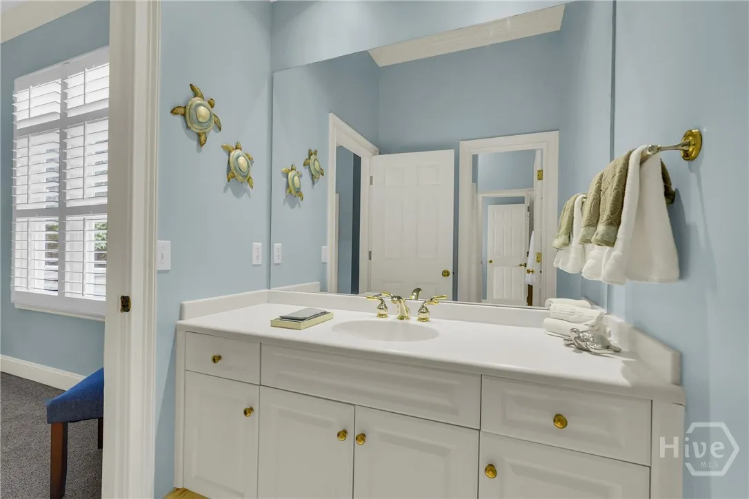 Savannah, Georgia 31411, United States, 4 Bedrooms Bedrooms, ,4 BathroomsBathrooms,Residential,Pending,186396