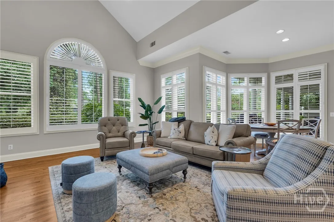 Savannah, Georgia 31411, United States, 4 Bedrooms Bedrooms, ,4 BathroomsBathrooms,Residential,Pending,186396