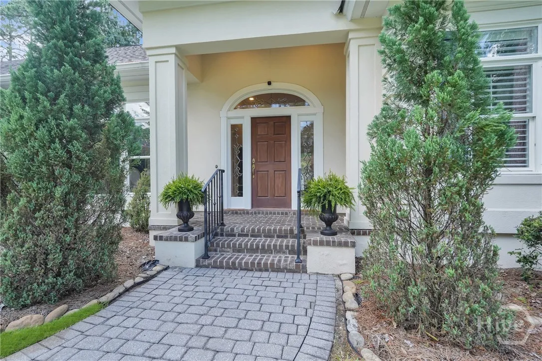 Savannah, Georgia 31411, United States, 4 Bedrooms Bedrooms, ,4 BathroomsBathrooms,Residential,Pending,186396