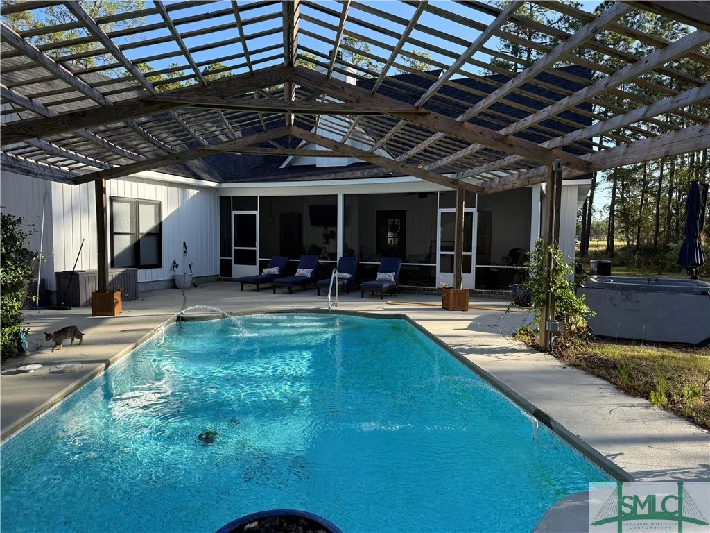 Pembroke, Georgia 31321, United States, 5 Bedrooms Bedrooms, ,5 BathroomsBathrooms,Commercial,Active,33978