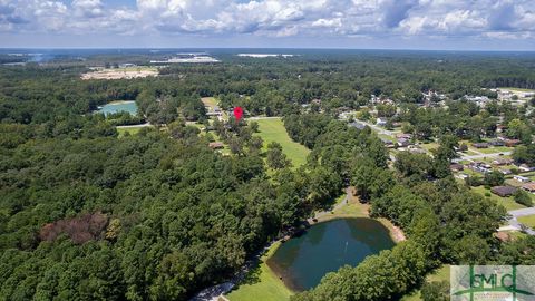 A home in Pooler