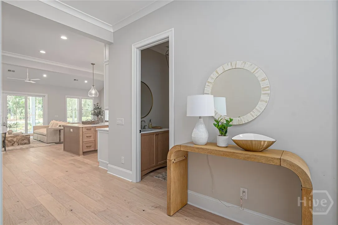 Savannah, Georgia 31411, United States, 4 Bedrooms Bedrooms, ,4 BathroomsBathrooms,Residential,Active,130991