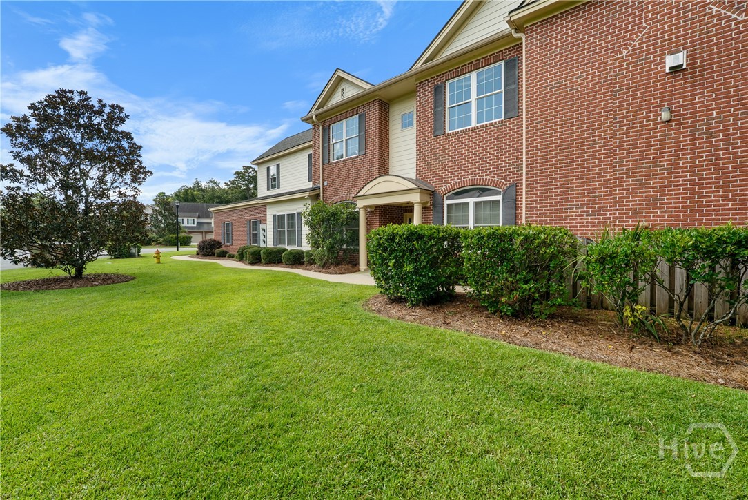 902 Woodside Crossing