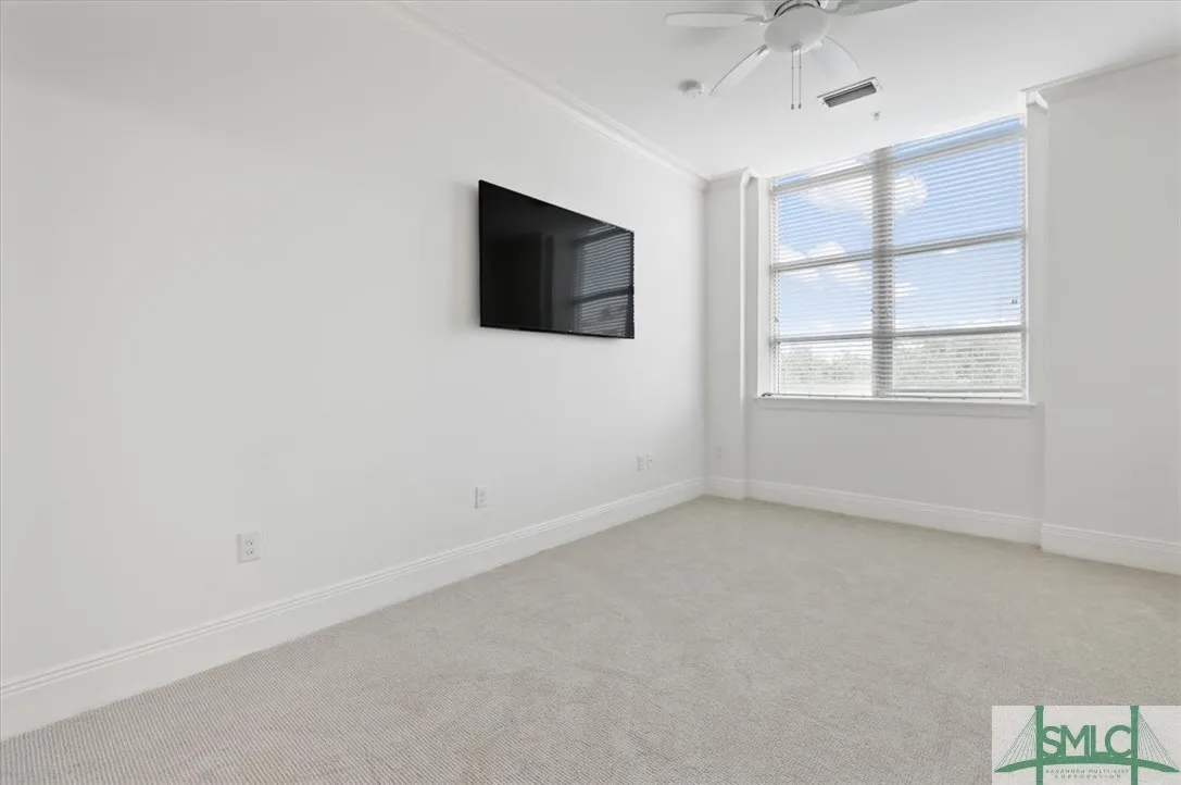 Savannah, Georgia 31401, United States, 2 Bedrooms Bedrooms, ,2 BathroomsBathrooms,Residential,Pending,40842