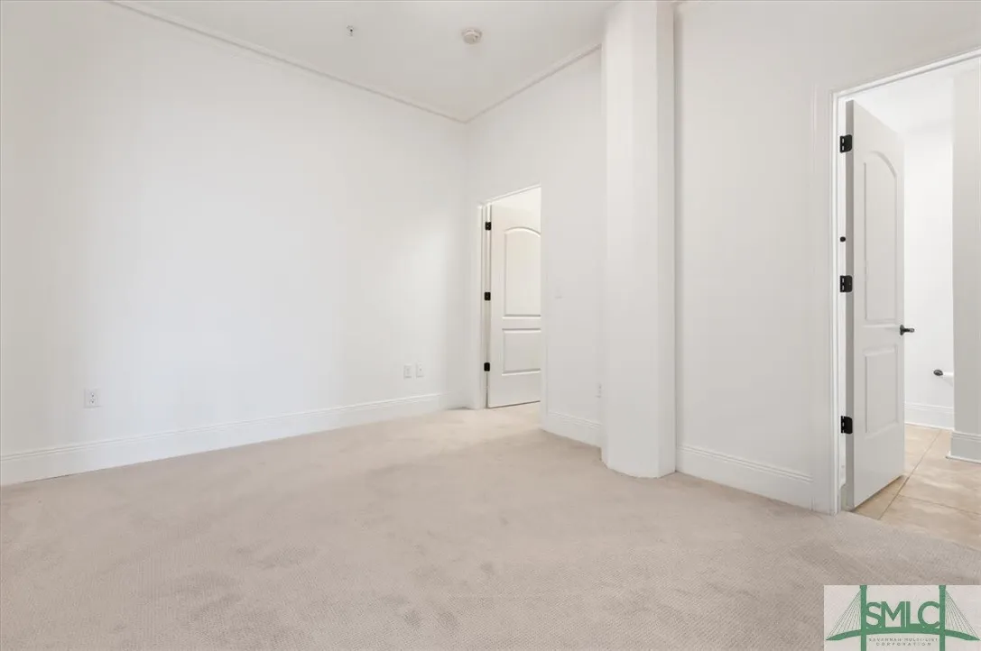 Savannah, Georgia 31401, United States, 2 Bedrooms Bedrooms, ,2 BathroomsBathrooms,Residential,Pending,40842