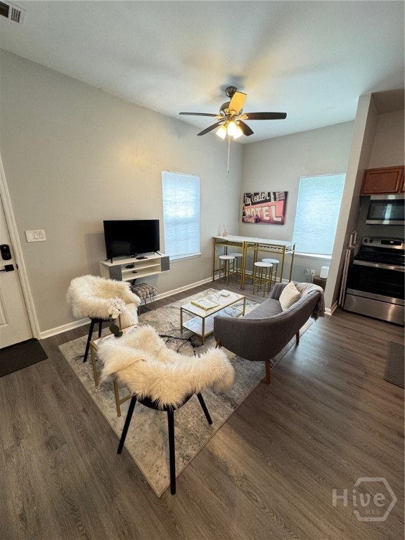 321 W 31st Street