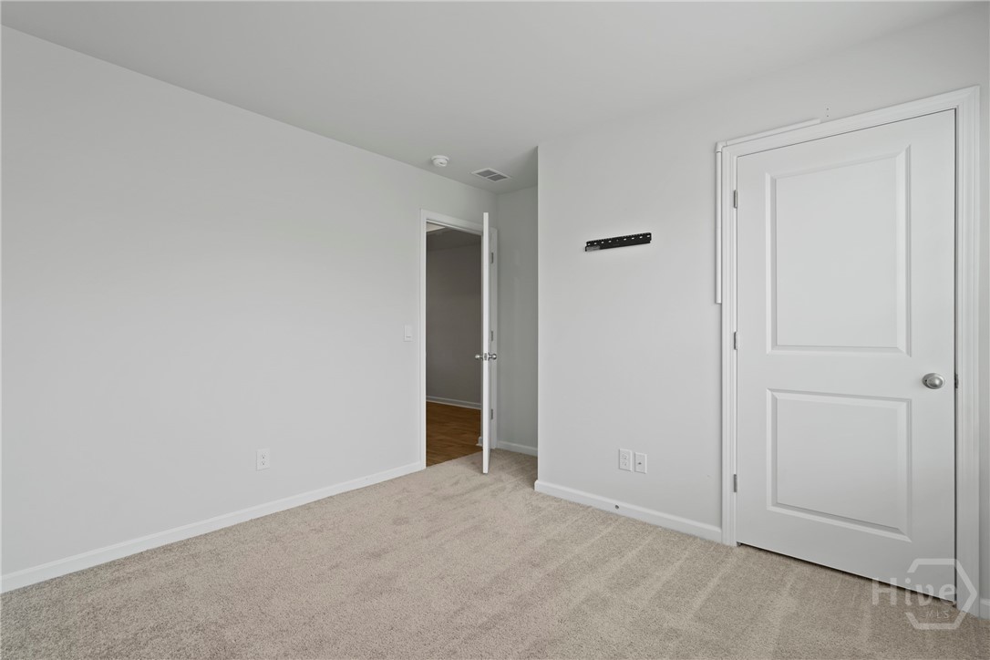 231 Skylark Road