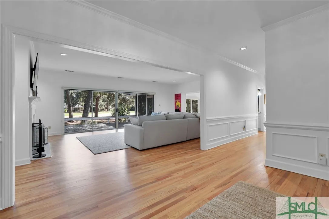 Savannah, Georgia 31411, United States, 3 Bedrooms Bedrooms, ,4 BathroomsBathrooms,Residential,Pending,9200