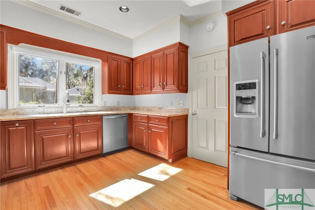 Savannah, Georgia 31411, United States, 3 Bedrooms Bedrooms, ,4 BathroomsBathrooms,Residential,Pending,9200