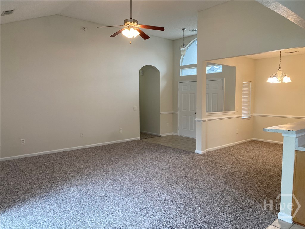 533 Amsonia Circle