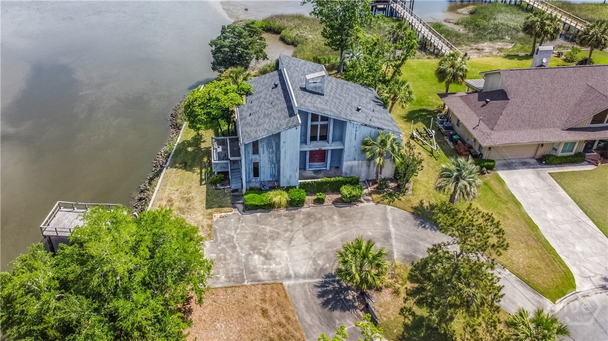9 Hardee Drive