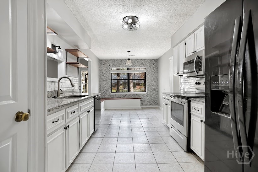 208 Miner Drive
