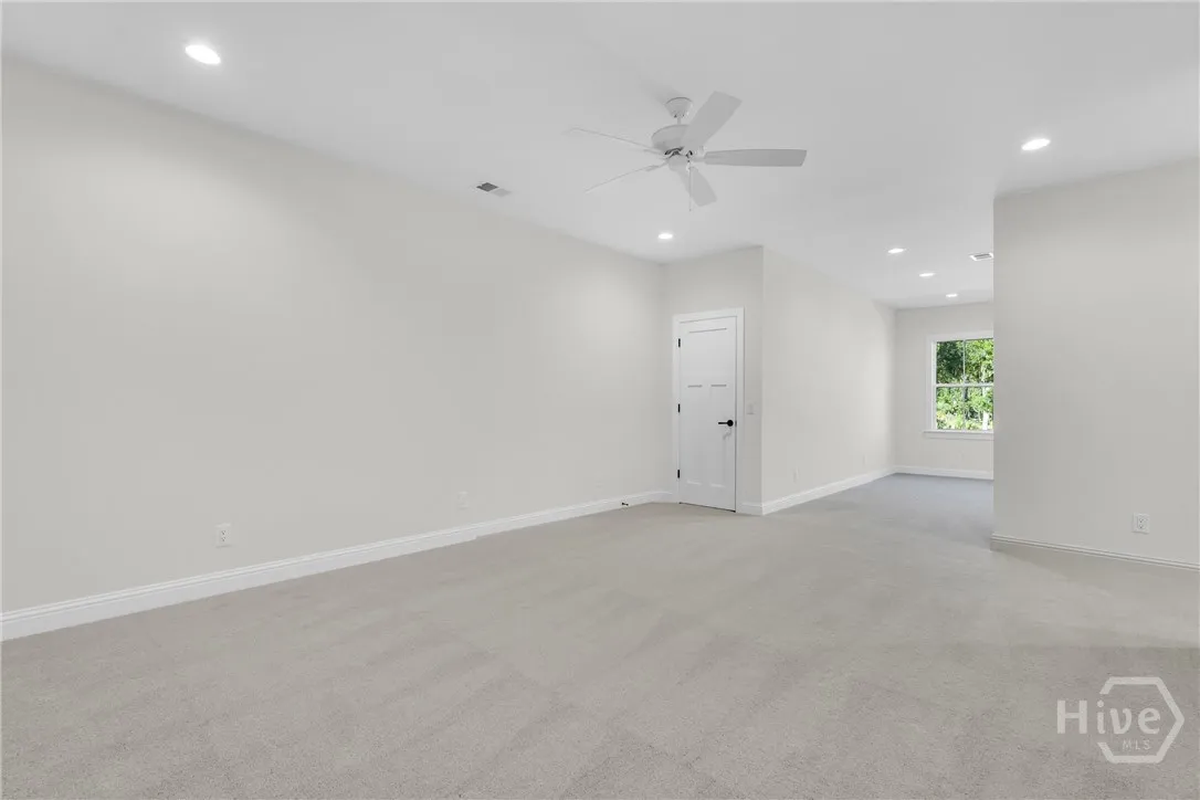 Savannah, Georgia 31411, United States, 3 Bedrooms Bedrooms, ,4 BathroomsBathrooms,Residential,Active,131047