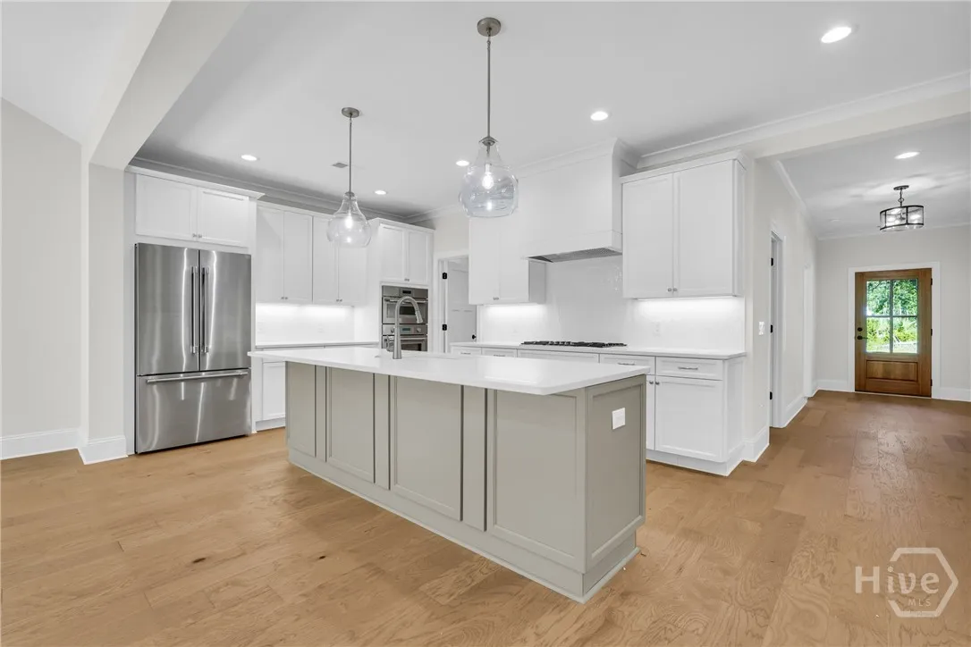 Savannah, Georgia 31411, United States, 3 Bedrooms Bedrooms, ,4 BathroomsBathrooms,Residential,Active,131047