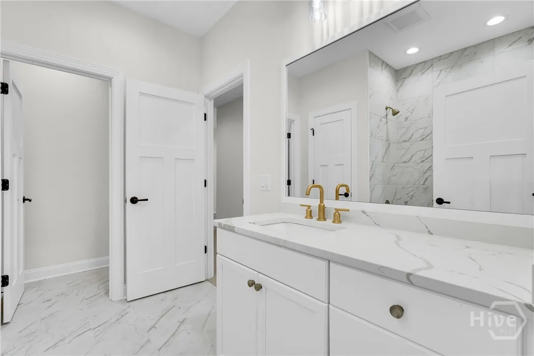 Savannah, Georgia 31411, United States, 3 Bedrooms Bedrooms, ,4 BathroomsBathrooms,Residential,Active,131047