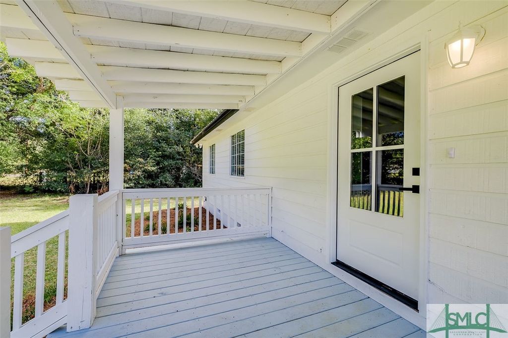 listing image 0