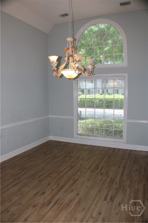 6 Ardsley Court