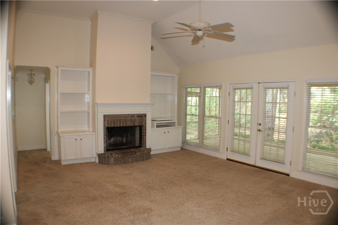 6 Ardsley Court