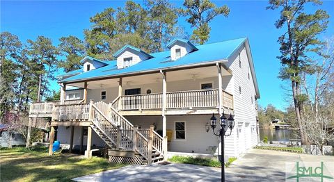 A home in Ellabell