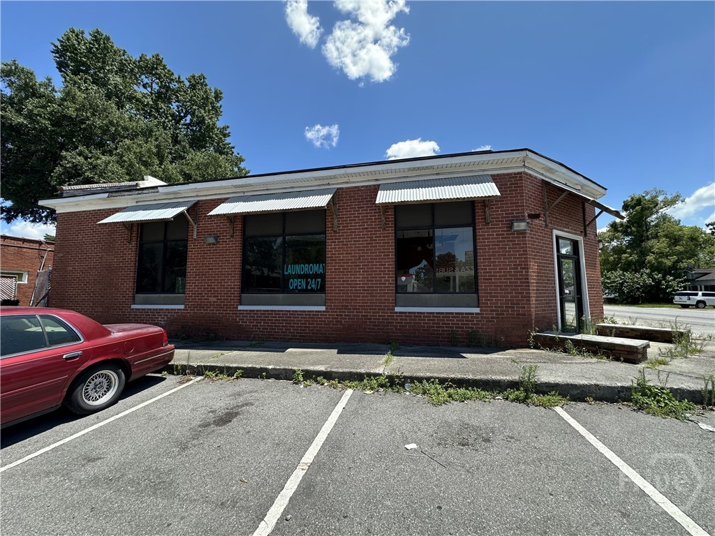 711 Crossgate Road