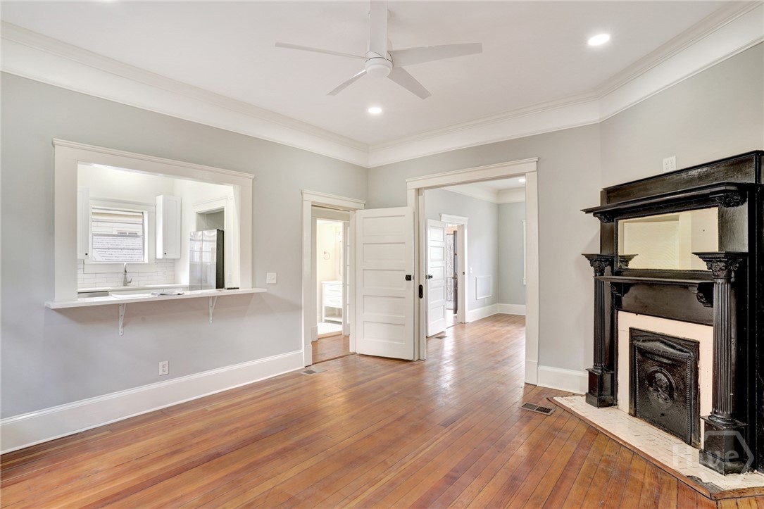 115 W 34 Street