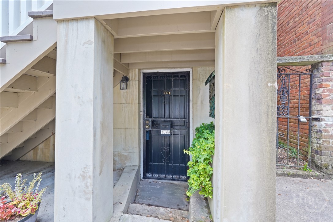 207 E Charlton Street A