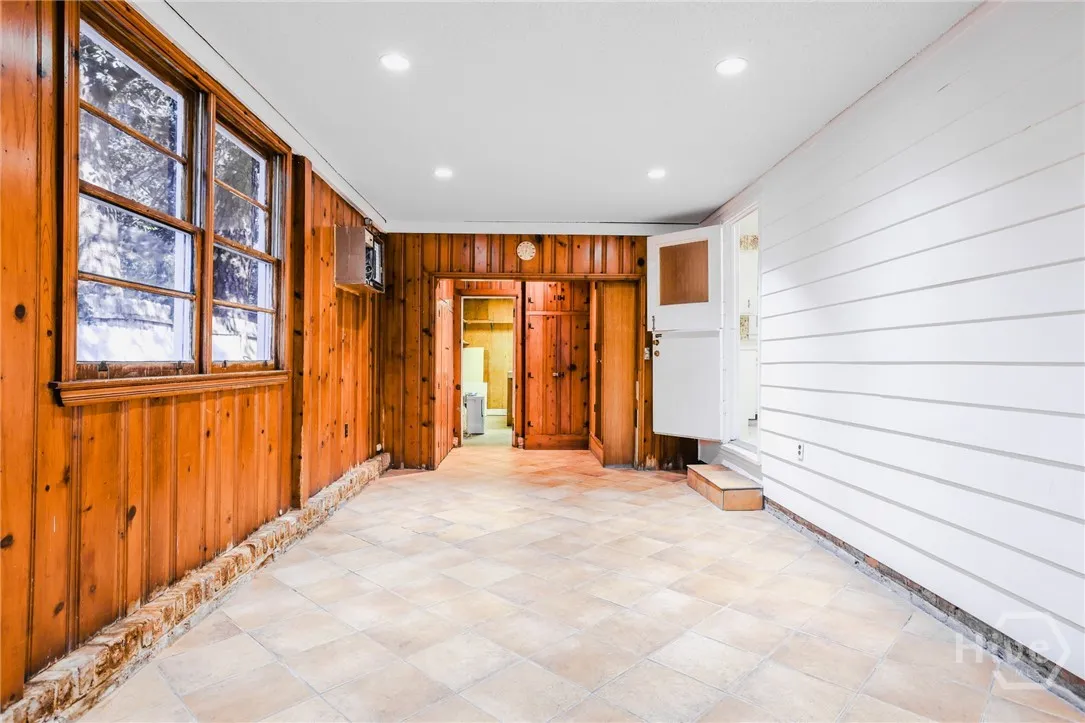 Savannah, Georgia 31405, United States, 3 Bedrooms Bedrooms, ,2 BathroomsBathrooms,Residential,Active,239935