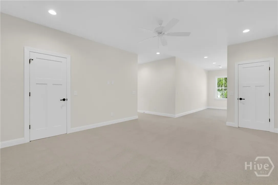 Savannah, Georgia 31411, United States, 3 Bedrooms Bedrooms, ,4 BathroomsBathrooms,Residential,Active,131032