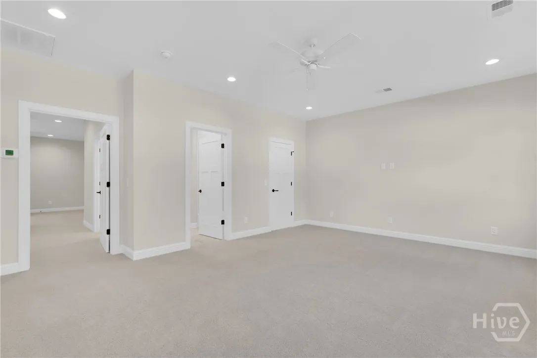 Savannah, Georgia 31411, United States, 3 Bedrooms Bedrooms, ,4 BathroomsBathrooms,Residential,Active,131032