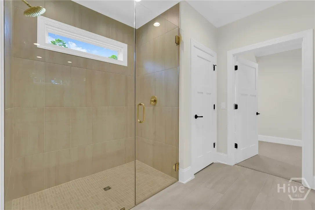 Savannah, Georgia 31411, United States, 3 Bedrooms Bedrooms, ,4 BathroomsBathrooms,Residential,Active,131032