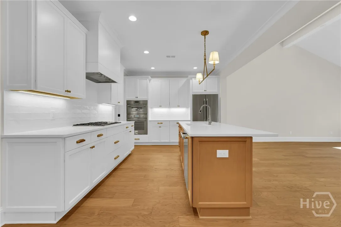 Savannah, Georgia 31411, United States, 3 Bedrooms Bedrooms, ,4 BathroomsBathrooms,Residential,Active,131032